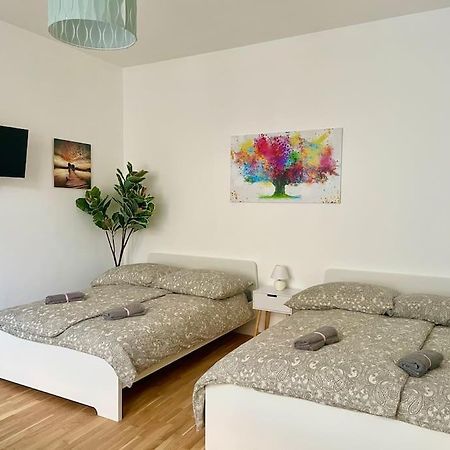 15 Min To Center - Free Parking - Sunny & Quiet Apartment Виена Екстериор снимка